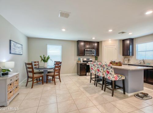 3919 79th Dr, Phoenix AZ  85043 exterior