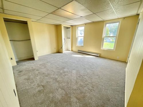 1249 Leishman Ave, New Kensington PA  15068-5650 exterior