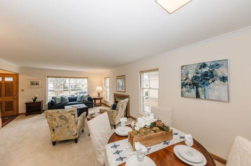 2551 95, Milwaukee WI 53227-2339 exterior