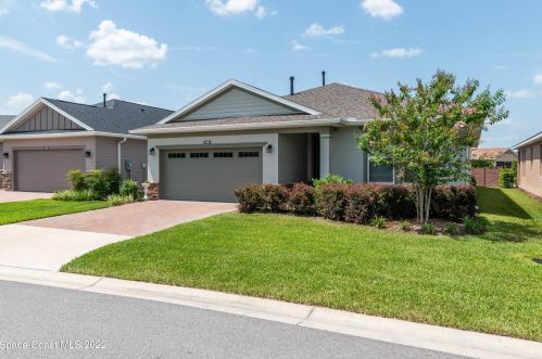 5565 40th St, Ocala, FL 34482-9596
