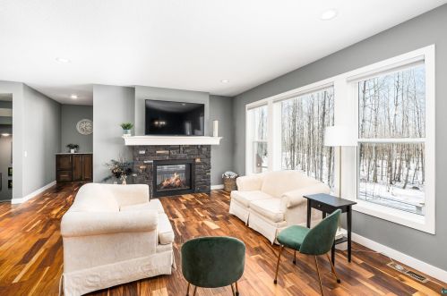 4966 Trails End Dr, Duluth MN  55811-3688 exterior