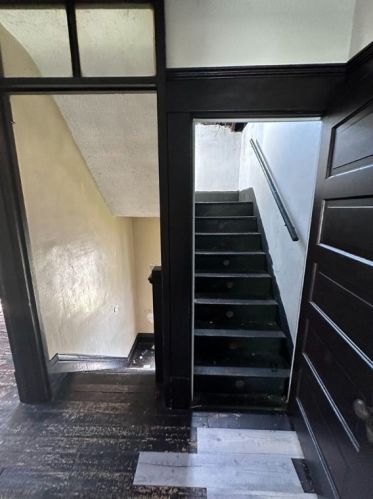 703 Prindle St, Hermitage PA  16146-2756 exterior