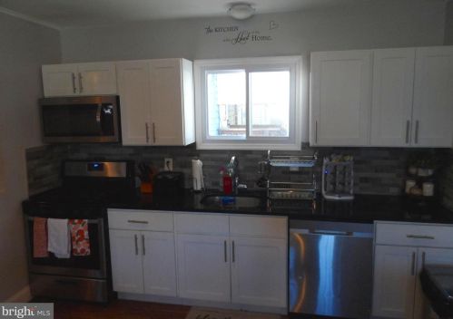 362 Mcclellan Ave, Trenton NJ 08610-6034 exterior