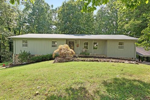 2825 Mary Emily Ln, Knoxville, TN 37924-1528