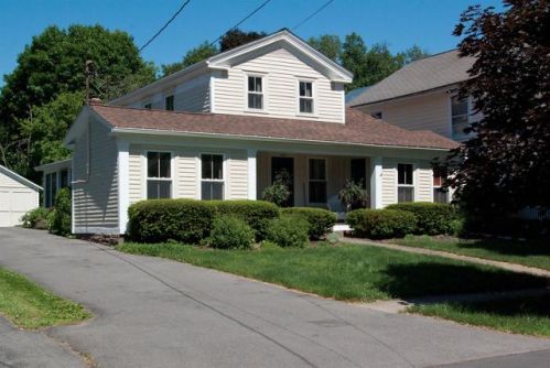 104 Pioneer St, Cooperstown, NY 13326-1219