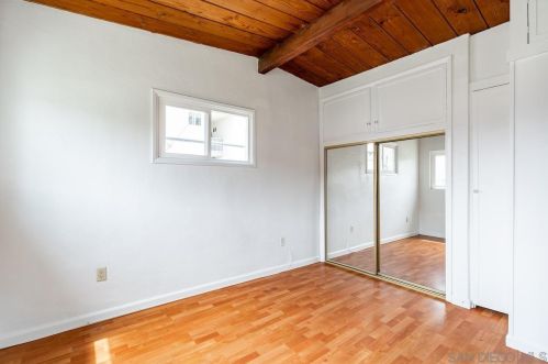 4217 Gresham St, San Diego CA  92109-5342 exterior