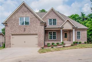 217 Valley Bend Dr, Nashville, TN 37214-1255