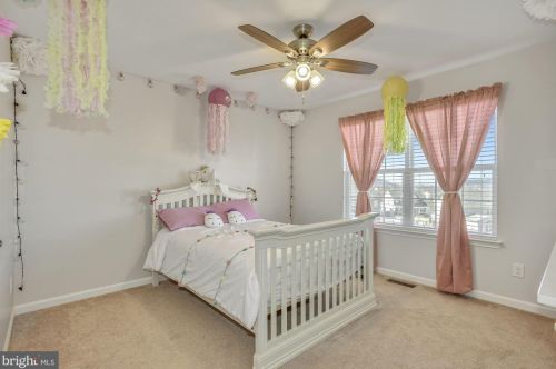 13503 Eagles Rest Dr, Leesburg VA 20176-5035 exterior