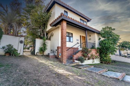 4643 Santa Cruz Ave, San Diego, CA 92107-3518