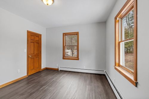 12 Barry Highlands Rd, Danbury NH  03230-4700 exterior