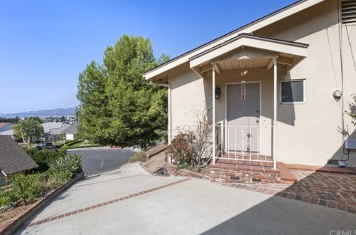 922 Glenvista Dr, Glendale, CA 91206-1522