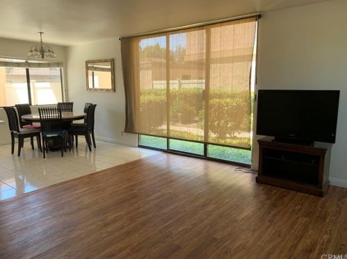 323 Sentous Ave, West Covina, CA 91792-2840
