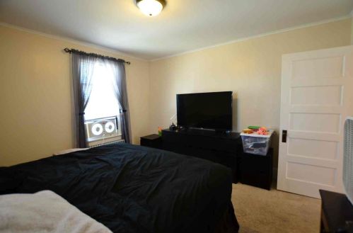 8 6 St, Nashua NH  exterior