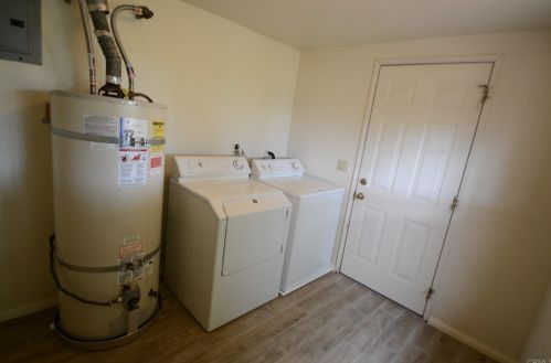 2914 Mobley St, San Diego CA 92123-3037 exterior