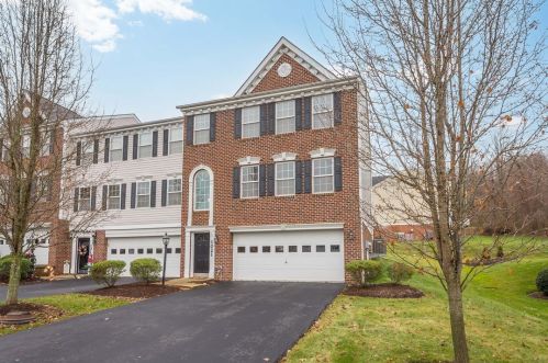 1021 Bayberry Dr, Canonsburg, PA 15317-4973