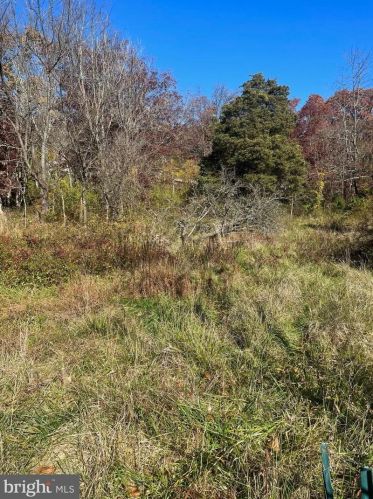 379 Schwenksville Rd, Collegeville PA  19473-1966 exterior