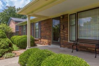 1511 Lou Gene Ave, Louisville, KY 40216-5487