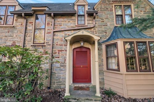 6 Blue Rock Rd, Wilmington, DE 19809-3212