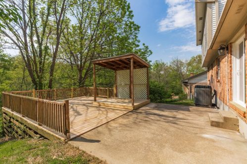 17 Brandywine Ct, Newport KY  41076-1602 exterior