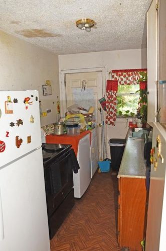 3226 Ewing Ave, Dallas TX  75216-5219 exterior