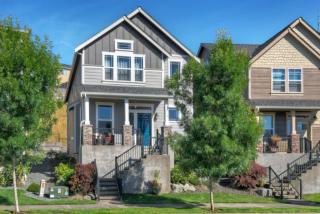 3218 Highlands Blvd, Puyallup, WA 98372-5222