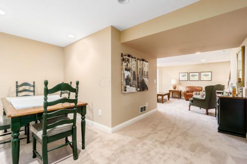 1180 Weeping Willow Ct, Blacklick OH  43004-5013 exterior