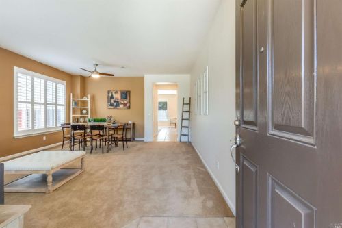 8513 Halley Ct, Windsor, CA 95492-7427