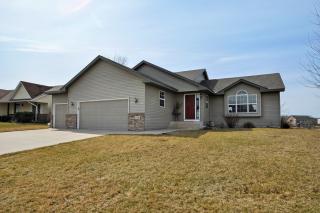 1174 Hidden Creek Blvd, Mayer, MN 55360-6001