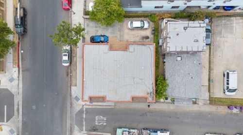 930 11th St, Long Beach CA  90813-3577 exterior