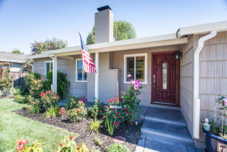 379 Cypress Ave, Sunnyvale, CA 94085-3640