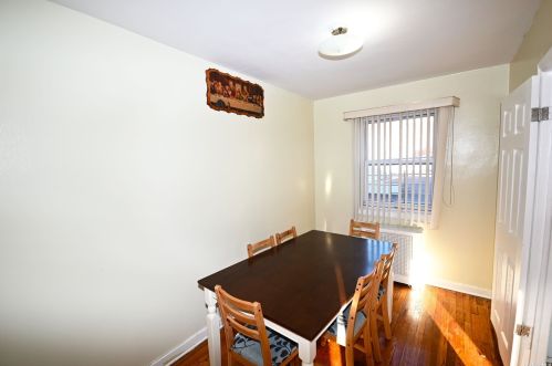 24707 Union Tpke, Jamaica, NY 11426-1846