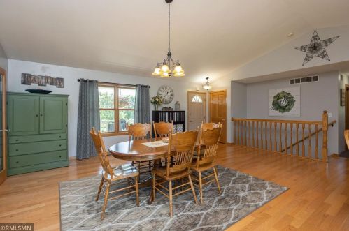 1748 30th Ave, Hammond WI  54015-5215 exterior