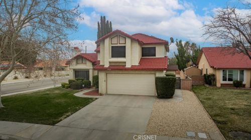 44202 Soft Ave, Lancaster, CA 93536-6073
