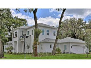 1300 Azalea Ln, Maitland, FL 32751-6404