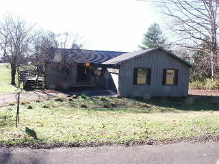 1203 Parks Ferry Rd, Friendsville, TN 37737-2007