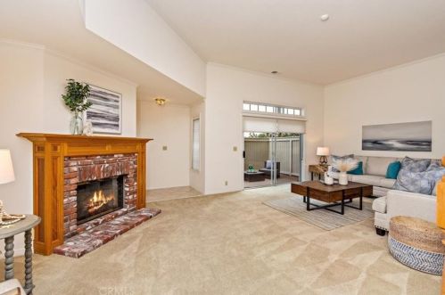 234 Irena Ave, Redondo Beach, CA 90277-3251