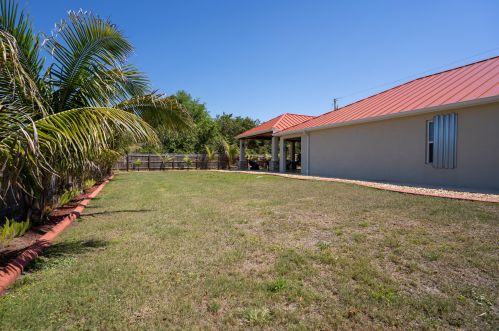 4611 Albacore St, Fort Pierce, FL 34953-7649