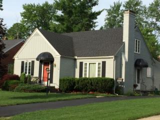 721 Carisbrook Dr, Maumee, OH 43537-3701