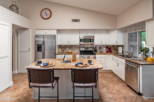 17044 57th St, Scottsdale, AZ 85254-6406