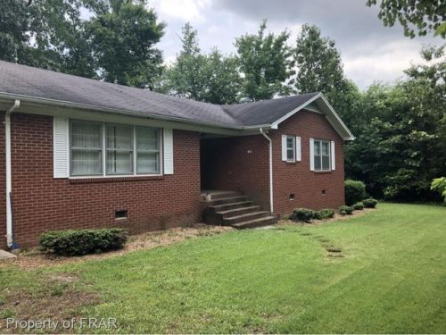 46 Jordan Ln, Sanford, NC 27330-8621