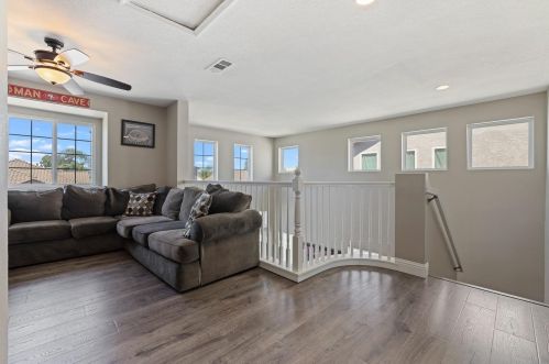 2618 Novi Dr, Riverbank CA  95367-9575 exterior