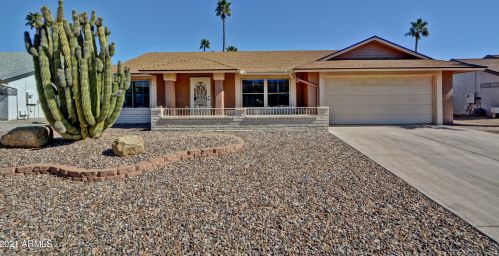 14214 Yosemite Dr, Sun City, AZ 85375-5647