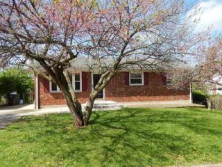 1566 Grant Pl, Lexington, KY 40511-1652