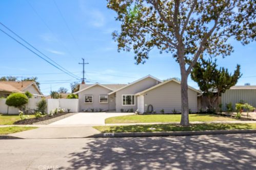 1306 Hill Ave, Fullerton, CA 92833-4010