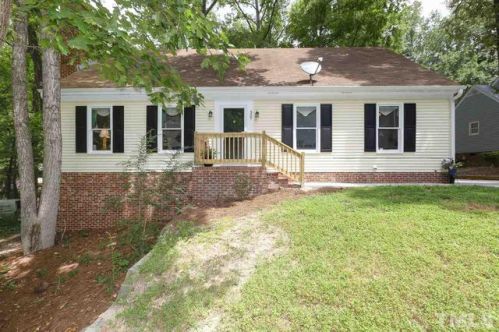 307 Carrington Dr, Knightdale, NC 27545-9418
