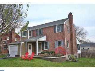 406 Crest Rd, Oreland, PA 19075-2002