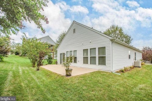 23 Brunswick Ct, Fredericksburg VA  22406-8409 exterior