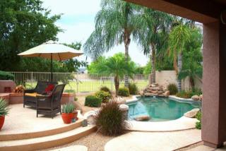 1059 Erie Ct, Gilbert, AZ 85295-5445