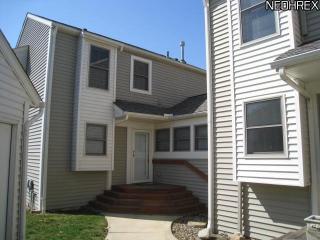 1243 Stardust Ave, Canton, OH 44708-6301