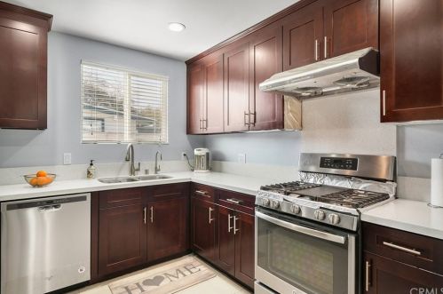1831 Holly Oak Dr, West Covina CA  91791-1923 exterior